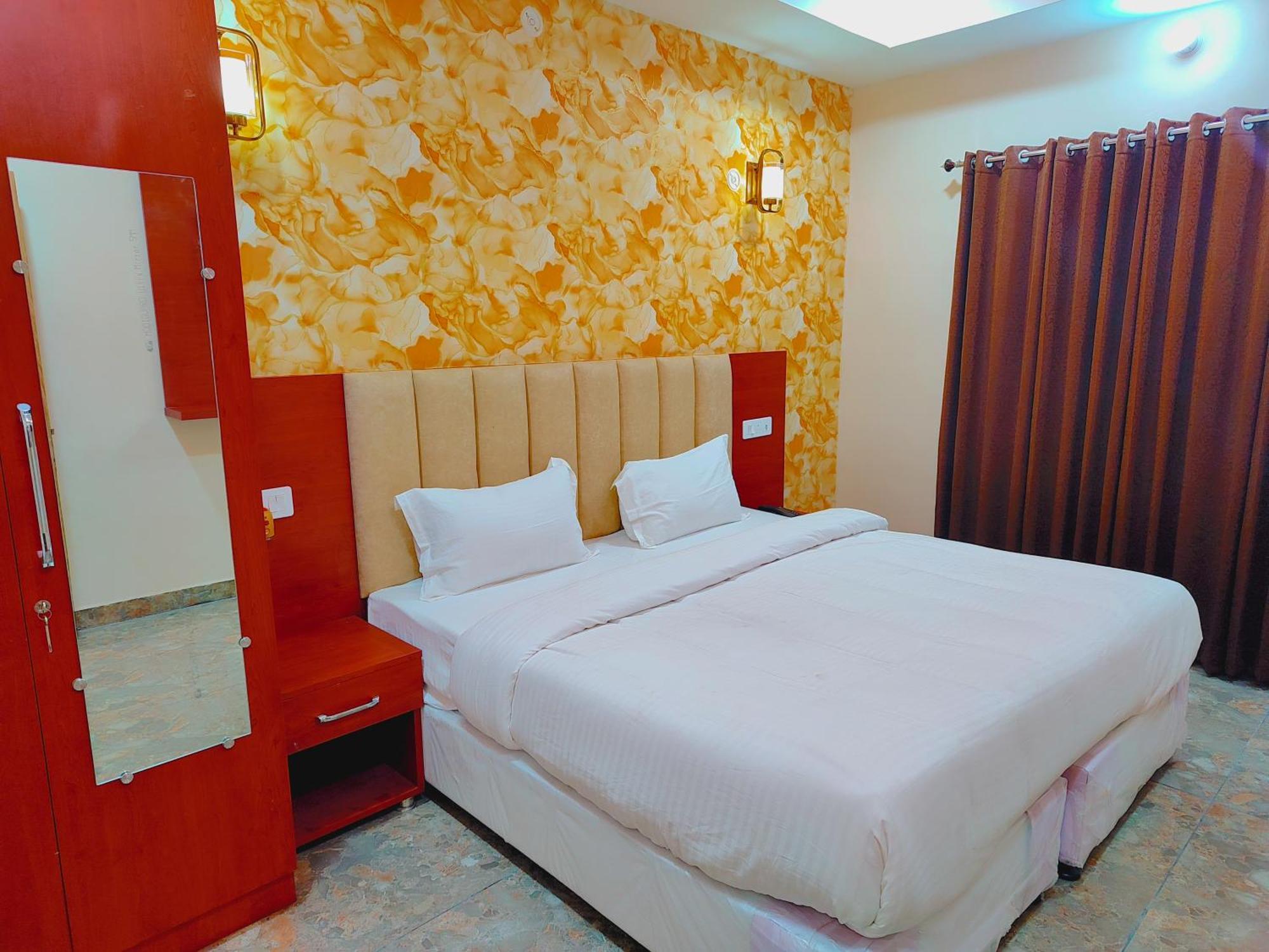 Awadh Samrat Resort Ayodhya エクステリア 写真