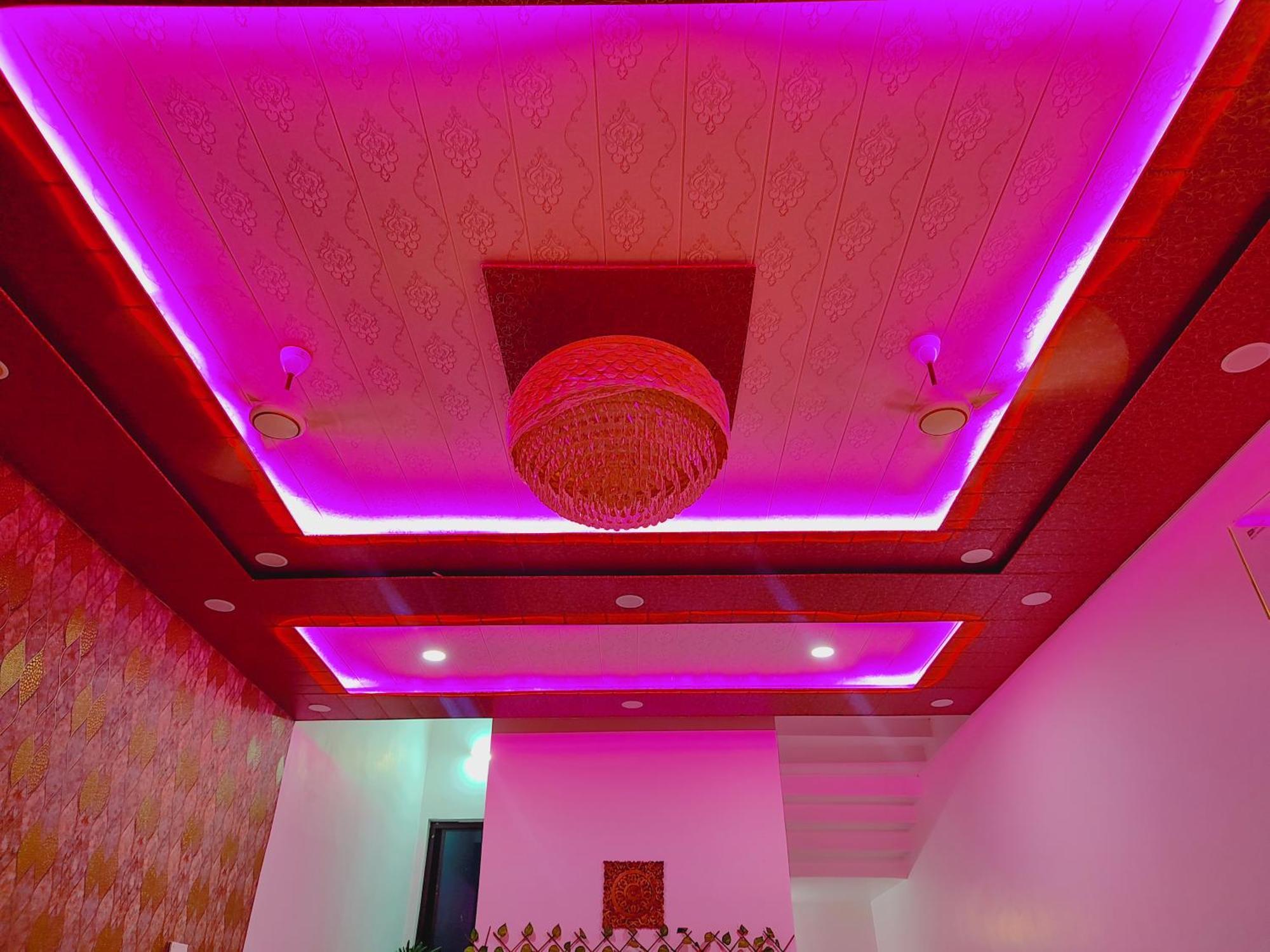 Awadh Samrat Resort Ayodhya エクステリア 写真